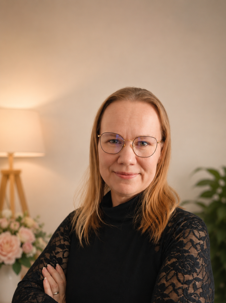 Veebi ingel_Külli Lember_esileht