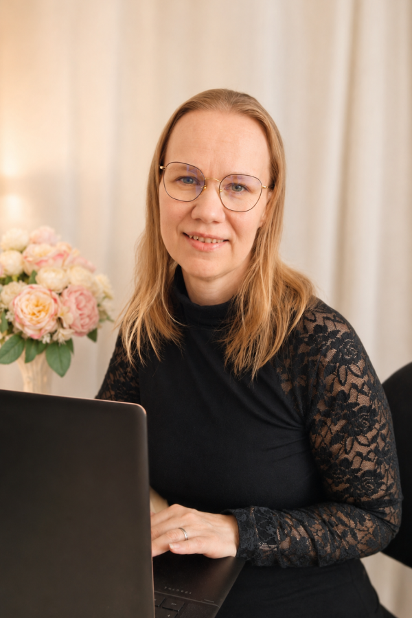 Veebi ingel_Külli Lember_virtuaalne assistent